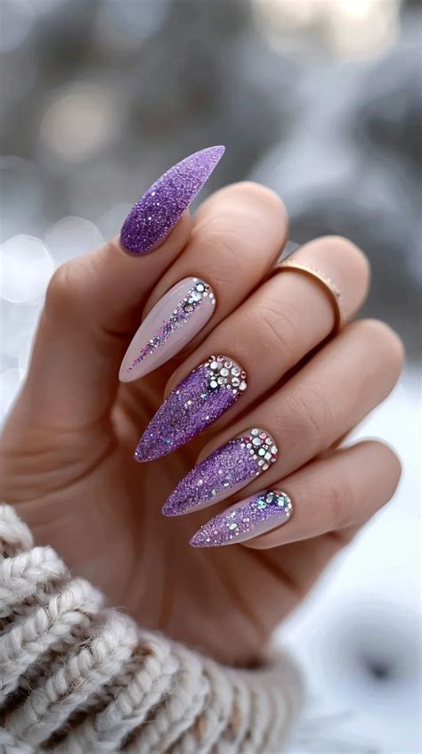 33 Light Purple Nail Art Designs That Will Add a Touch of Elegance