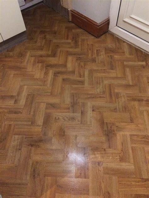 Popular Herringbone Vinyl Sheet Flooring For Home Style