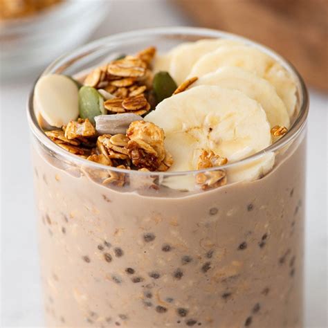 Overnight Oats: Base Ratio, 10 Flavors, Meal-Prep Tips