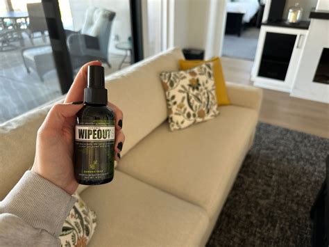 How to Get Rid of Weed Smell from Your Couch & Furniture - Chronic Wipeout