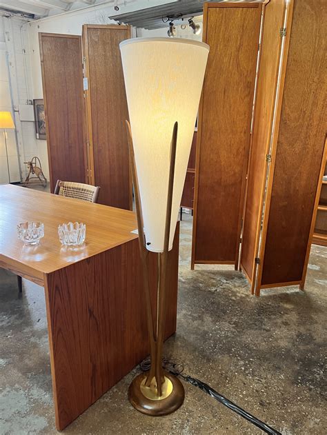 Mid Century Modeline Floor Lamp — Mid Mod Collective
