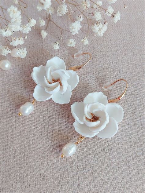 Flower Earrings White Bridal Pearl Earrings Wedding Floral Earrings ...
