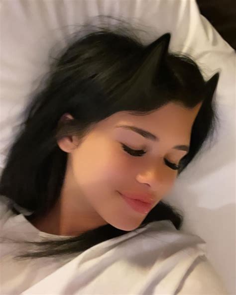 Pin de 𝓒. em nessa barrett. | Garotas americanas, Garotas, Inspiração cabelo