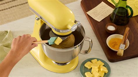 KitchenAid® Unveils Its 2025 Color of the Year: Butter - Fashion ...