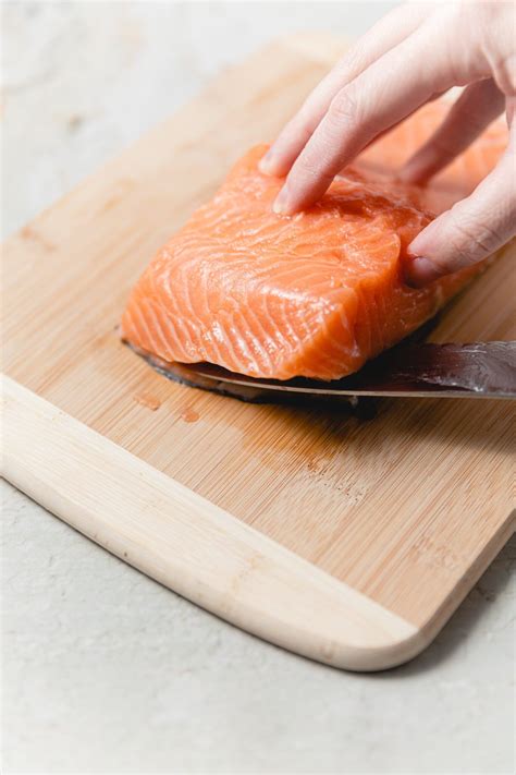 How To Take The Skin Off Salmon - Tips and Tricks! | Fresh seafood ...