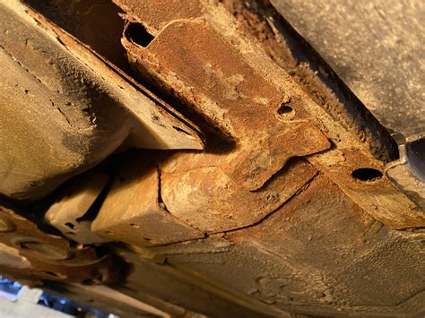 Cleaning the rust off the g😁 : r/G35