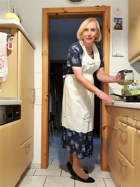 House Husband, Domestic Goddess, Maid Dress, Tgirls, Housewife, Drag Queen, Shemale ...