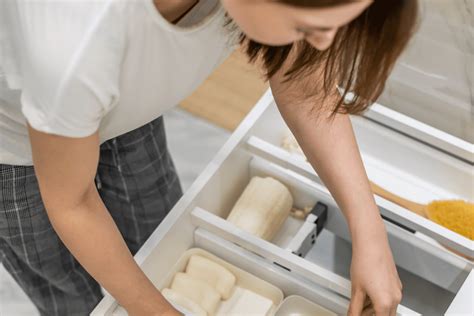 Best Bathroom Organization Tips