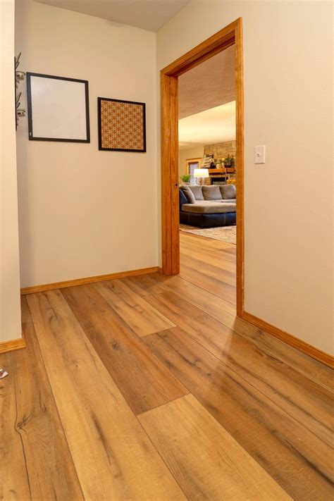 Laminate Flooring With Oak Trim – Flooring Site