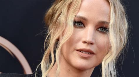 Jennifer Lawrence : nue, l'actrice a mis tout le monde "très mal à l ...