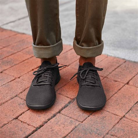 Men's Tree Runner - Jet Black (White Sole) | How to make shoes, Men ...