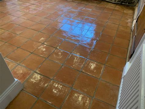 How to Clean Unsealed Terracotta Tiles: Expert Tips & Easy Steps