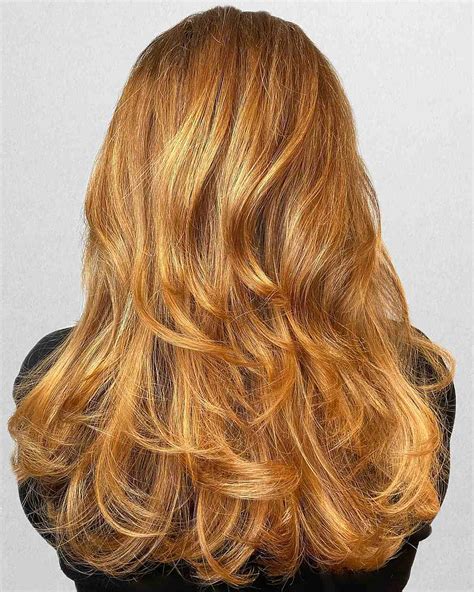 Long Layered Haircuts Wavy Hair