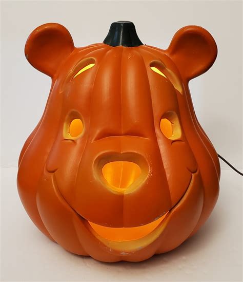 Winnie The Pooh Pumpkin Vintage Telco Animated Winnie The Pooh In
