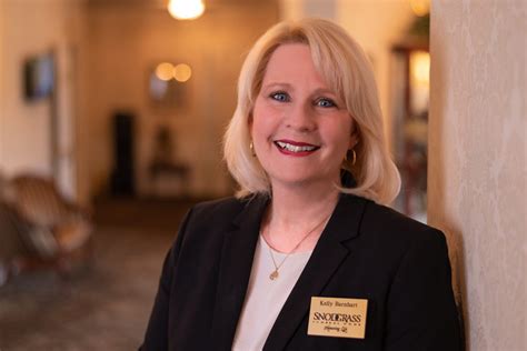 Snodgrass Funeral Home - Honoring Life