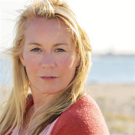 Podcast Episode 147: Lara Love Hardin (Author of The Many Lives of Mama ...