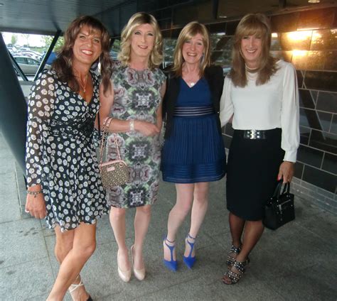 Couples & threesomes | Flickr