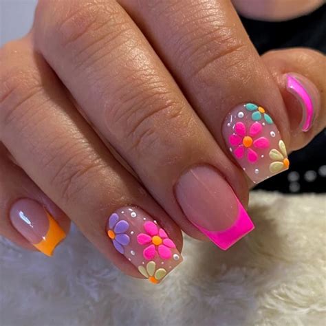 Melody | Bright French Flower Accent Nails | Stylish nails, Gel nails ...