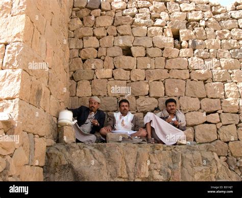 Muslim men from Sanaa capital city of Yemen Stock Photo - Alamy - capital city of yaman