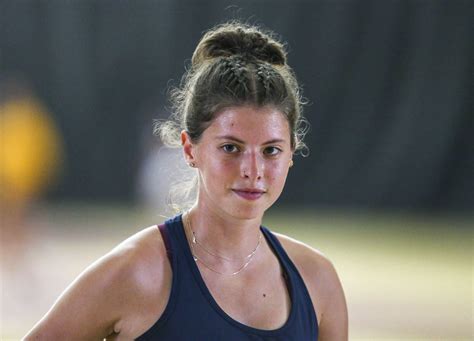 Cedar Rapids Xavier's Miyako Coffey eyes state singles title this year ...