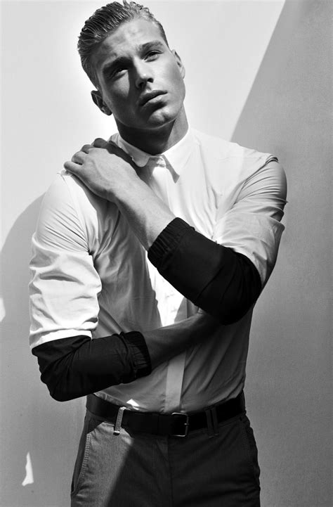 This Gorgeous Male Model Got Discovered on Instagram — and Became an ...