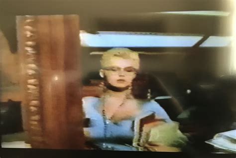 Unanswered: Late 90s / early 2000s. Softcore, virtual reality. - Movie Forums