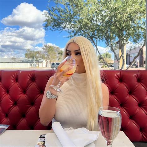 BRAVURA (@bravuramodels) • Instagram photos and videos