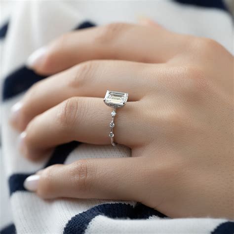 Keyzar · The Penelope Set With A 3 Carat Emerald Lab Diamond