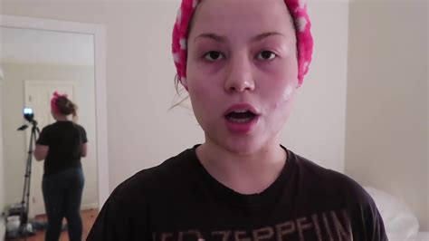 AMI : Sparkle of a nip | Nude Video on YouTube | nudeleted.com