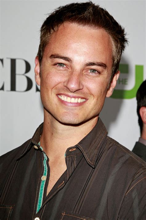 10 Devastating Plane Crash Movies That Will Make You Scared of Flying