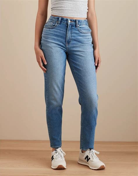 AE Stretch Curvy Mom Jean | Women jeans, High waisted mom jeans, Mom ...