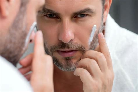 The Best Anti-Aging Ingredients for Men's Skin | Particle