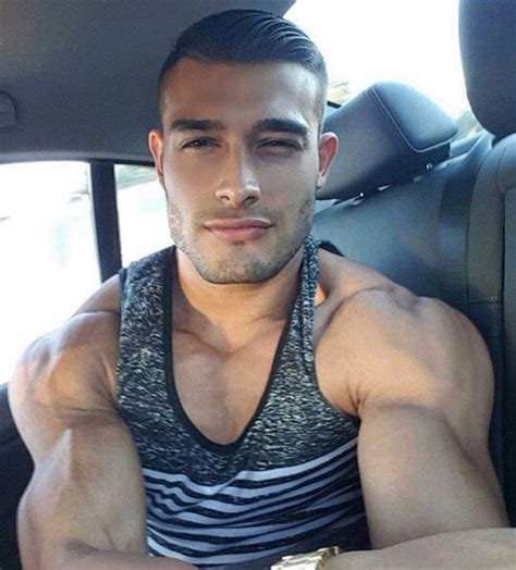 Broad Shoulders Men Fashion