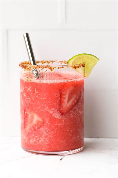 5-Minute Frozen Strawberry Daiquiri Mocktail - Real Simple Good