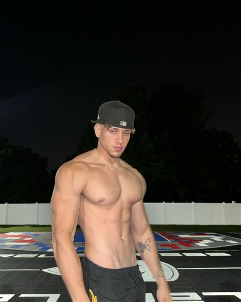 Juan Almonte | Quien juega basket conmigo🏀⛹🏻‍♂️ | Instagram