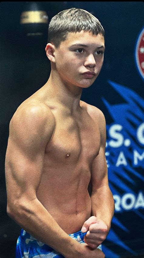 javon 💪 | Walton family, Man crush everyday, Walton