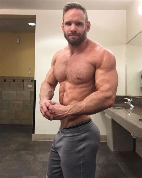 6,567 mentions J’aime, 121 commentaires - Jake Jacob (@jakejacob01) sur Instagram : "Friday ...