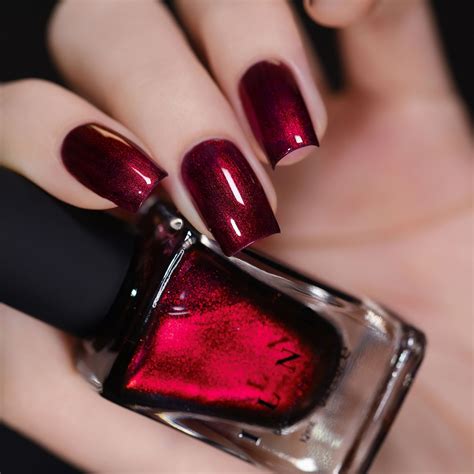 ILNP Dear Santa - Deep Burgundy Duochrome Nail Polish | Nail polish ...