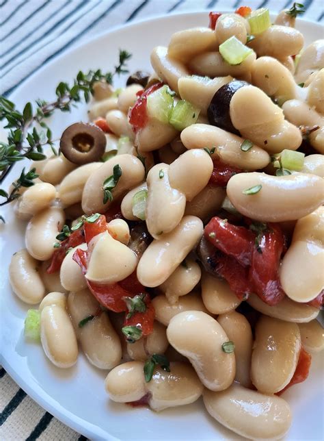 Cannellini Bean Salad with Roasted Garlic Vinaigrette - Ugly Vegan Kitchen