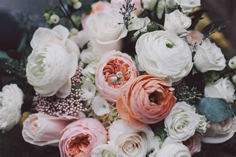 Colorful Wedding Flowers in Bothell - The Bothell Florist