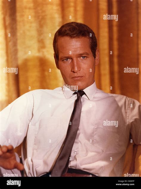 Paul newman 1960 hi-res stock photography and images - Alamy