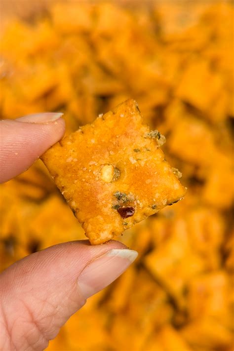 Easy Smoked Cheez-Its - Recipe by Blackberry Babe