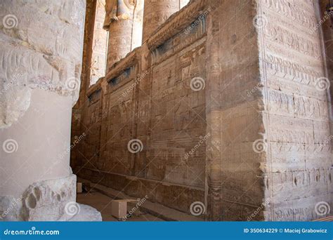 14.1.24 Dendera, Egypt: Temple Of Hathor At Dendera Temple Complex. The ...