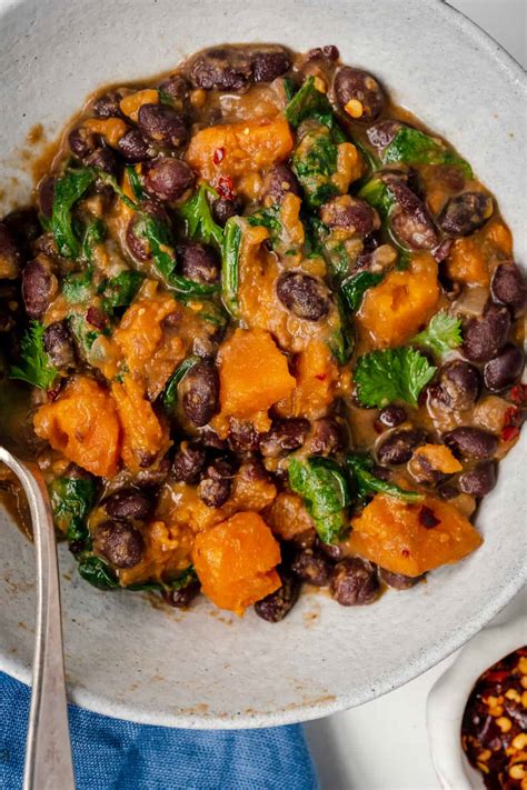 Black Bean and Sweet Potato Stew with Spinach - Eat Fresh Glow