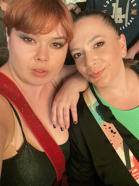 TW Pornstars - Roxanne Miller. Twitter. Girls night out 💃🏻💃🏻🎉 @sweetheartmia29. 11:41 PM - 17 ...