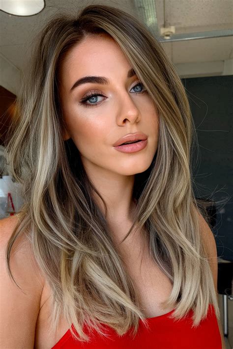 15+ Long Hairstyles with Side Parts You Have to See in 2025 ...