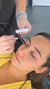 18 shares | Professional eyebrow threading procedure. #eyebrowthreading #eyebrowshaping #eyebrowtinting #brows #eyebrowtutorial #eyebrowstylist #eyebrowsmicroblading #eyebrowlamination | Beauty Cafe Salons | Facebook