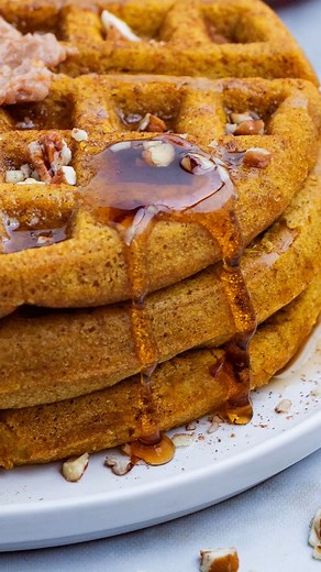 Why settle for ordinary waffles when you can have Pumpkin Waffles? 🍂🥞 This homemade recipe adds a touch of PUMPKIN MAGIC to your morning routine. A DELICIOUS blend of tradition and Fall flair, with maple butter to seal the deal. RECIPE: https://www.evolvingtable.com/pumpkin-waffles/ | Evolving Table