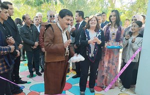 له‌ شارۆچكه‌ی كفری پێشانگایه‌كی وێنه‌كێشان بۆ هونەرمەندانى عێراق و هەرێم كرایه‌وه‌   -