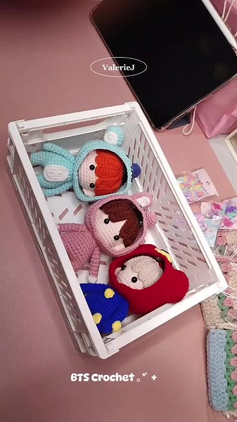 BTS Crochet Character (⁠◍⁠•⁠ᴗ⁠•⁠◍⁠)#foryoupage #foryou #handmade #giftideas #keychains #rajut #crochet #fyp #fypツ #fypage #bts #army #armybts #btsarmy #btsarmy💜
